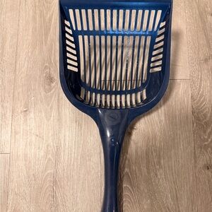 Blue Litter Scoop